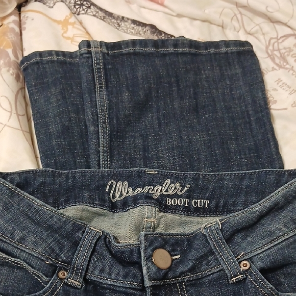 Wrangler Women's Dark Blue Boot Cut Jeans - Picture 3 of 12